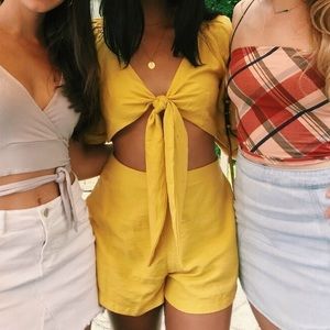 Off The Shoulder Front Tie Yellow Set